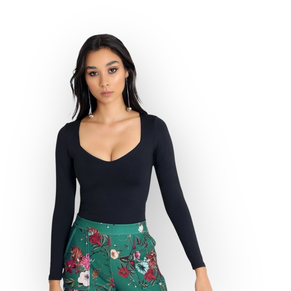 Blackmilk Small sweetheart neckline bodycon classic chic avant garde art capsule
